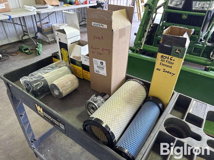 john-deere-3046-tractor-filters-image-1