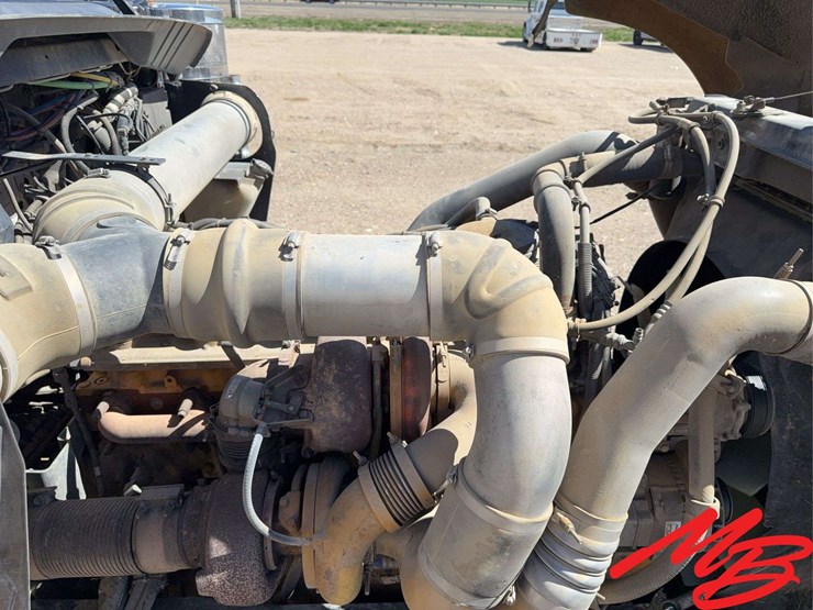 2005-kenworth-w900-image-63