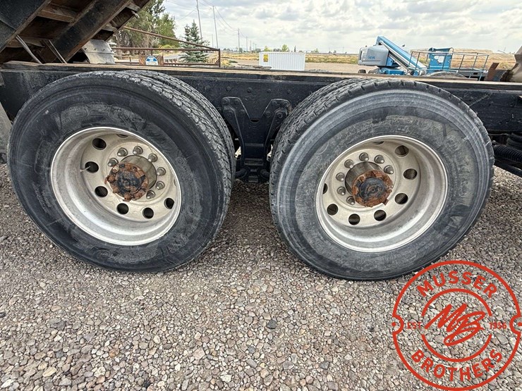 1995-kenworth-t800-image-18
