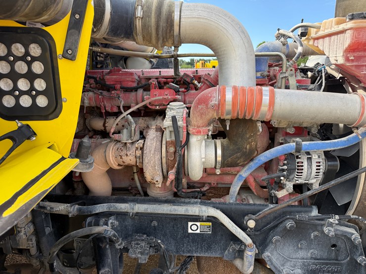 2014-kenworth-t800-image-10