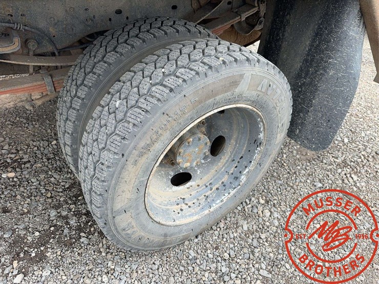 2008-ford-f550-image-9