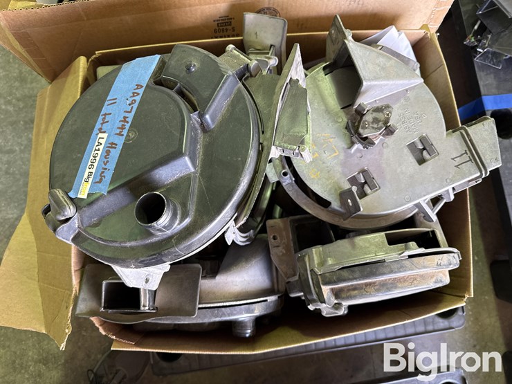 john-deere-planter-housings-&-covers-image-3