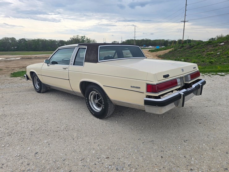 #24004-•-1984-buick-lesabre-passenger-car-image-8