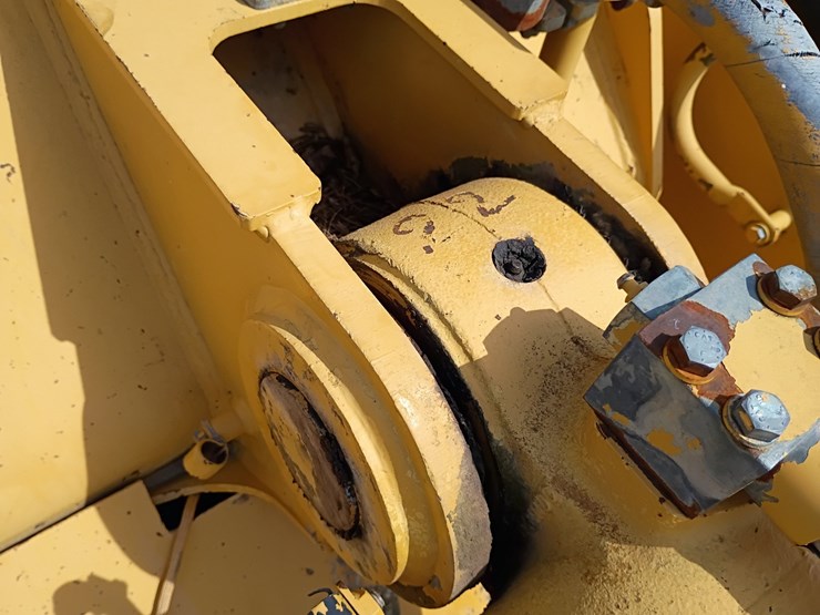 caterpillar-963b-image-83