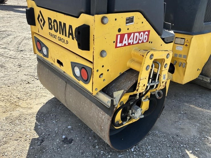 2019-bomag-bw120-image-11