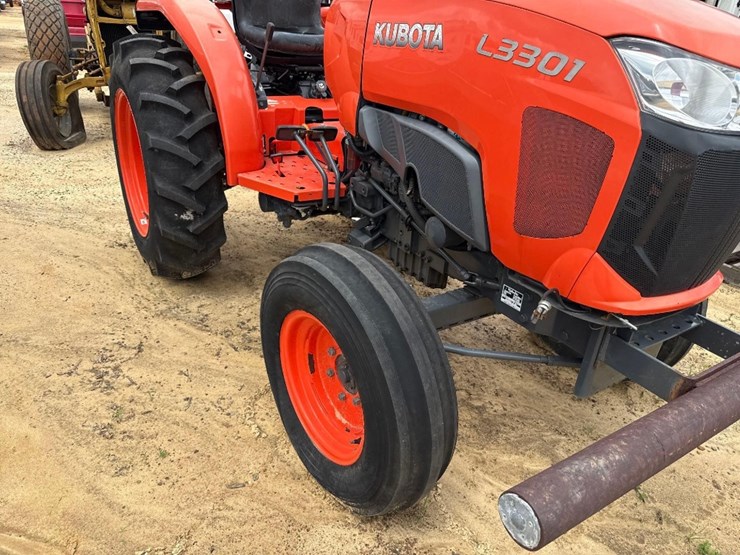 kubota-l3301-image-10