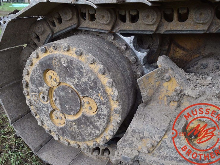 2010-caterpillar-d7e-image-27
