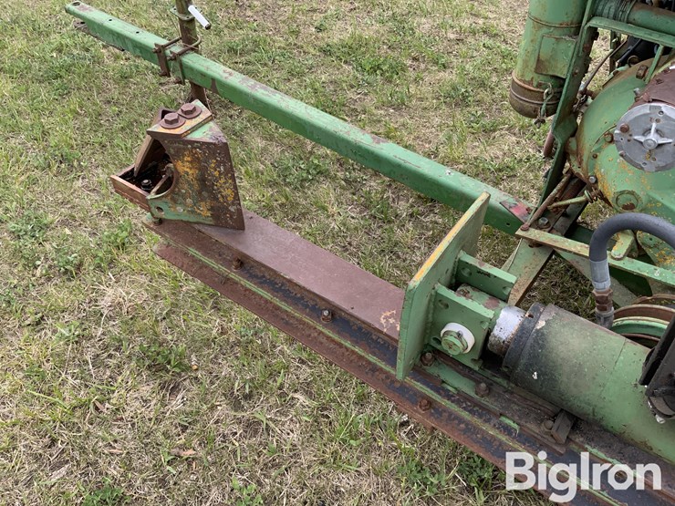 john-deere-luc-image-12