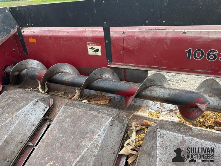 case-ih-1063-image-15