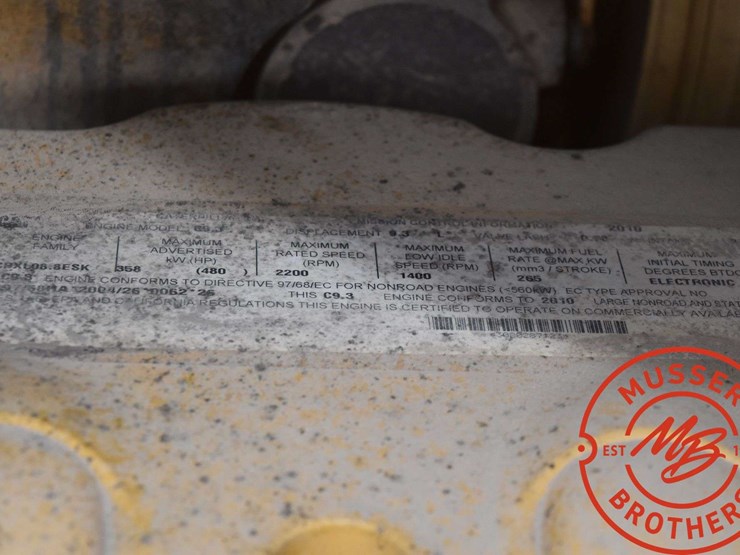 2010-caterpillar-d7e-image-48
