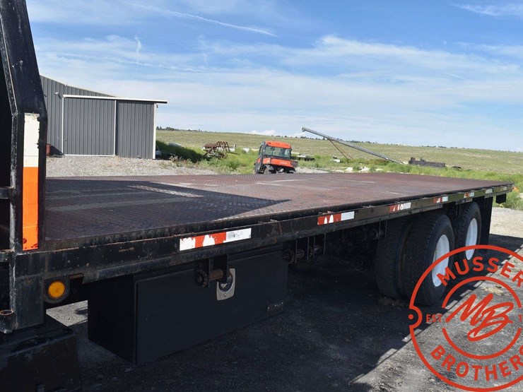 2002-ford-f750-image-35