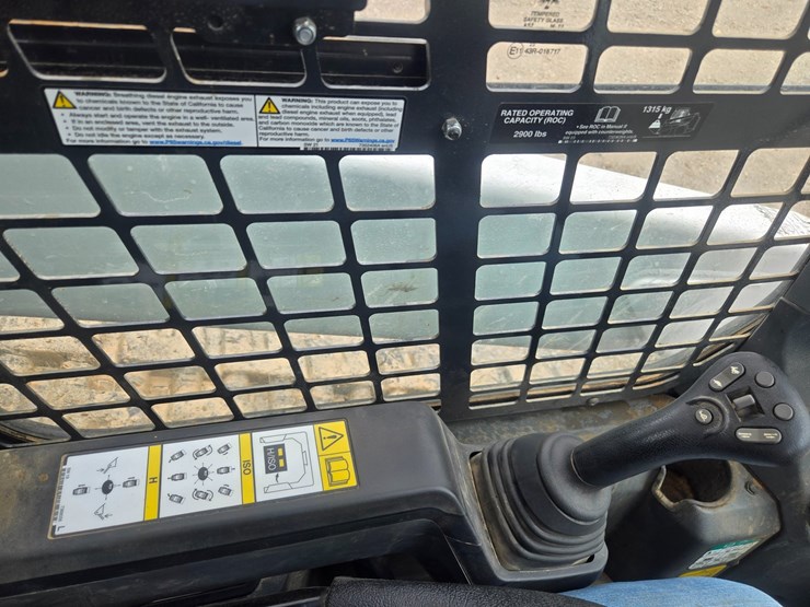 2023-bobcat-t76-image-40