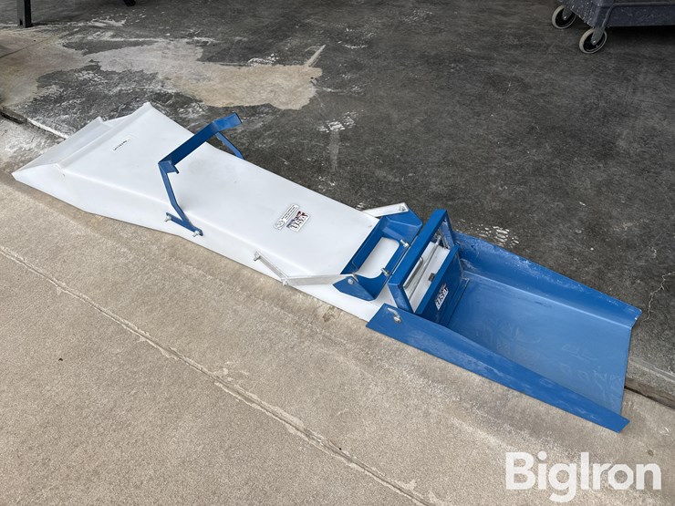 bulk-seed-systems-pro-chute-ii-seed-box-discharge-chute-image-7