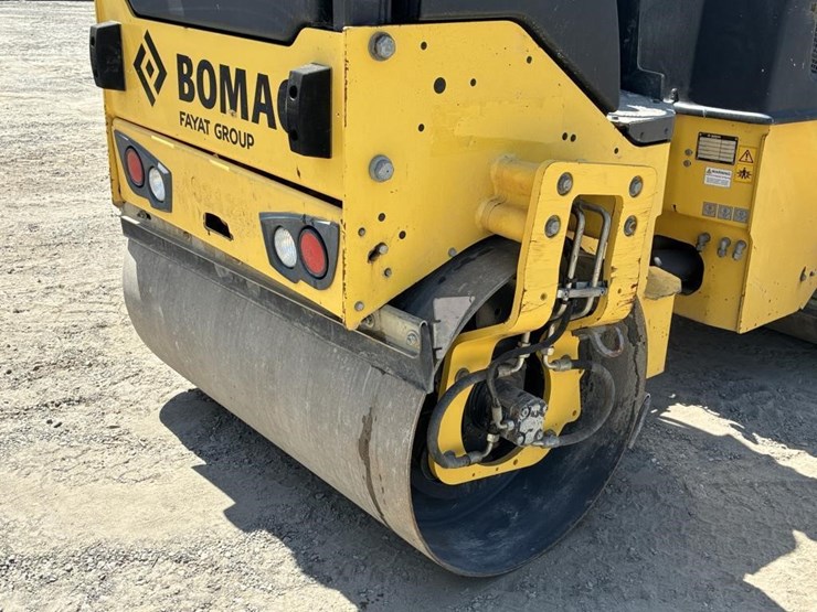 2019-bomag-bw120-image-10