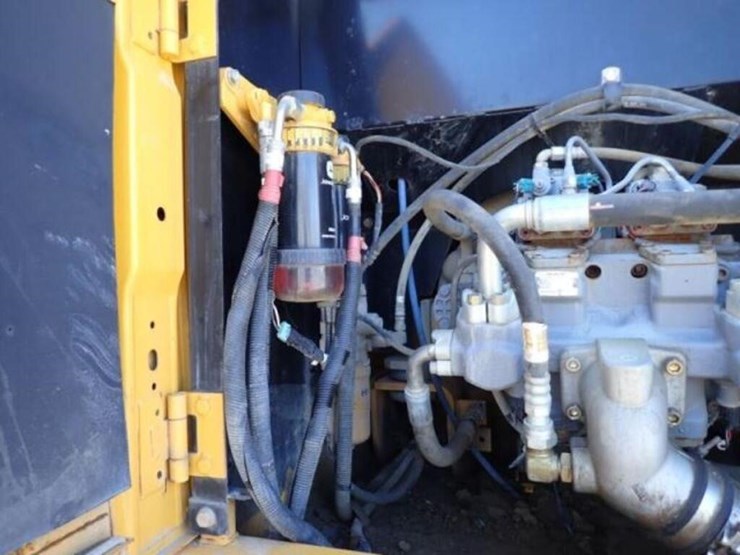 2009-deere-270d-lc-image-63