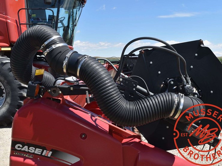 2012-case-ih-3020-image-21