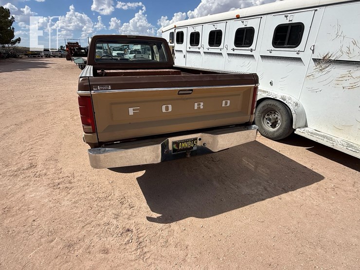 1984-ford-f250-xl-image-3