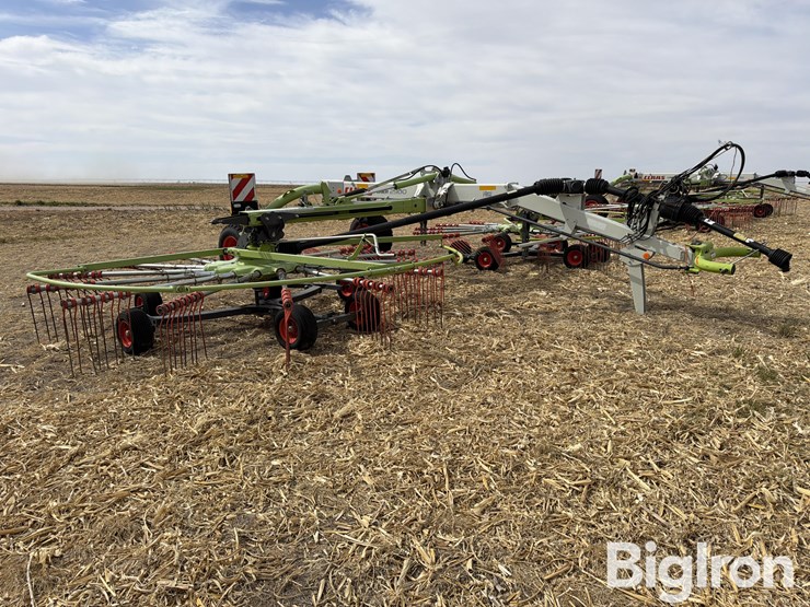 2015-claas-liner-2900-image-3