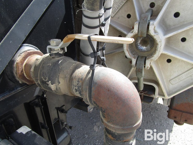 2012-kenworth-t800-image-10