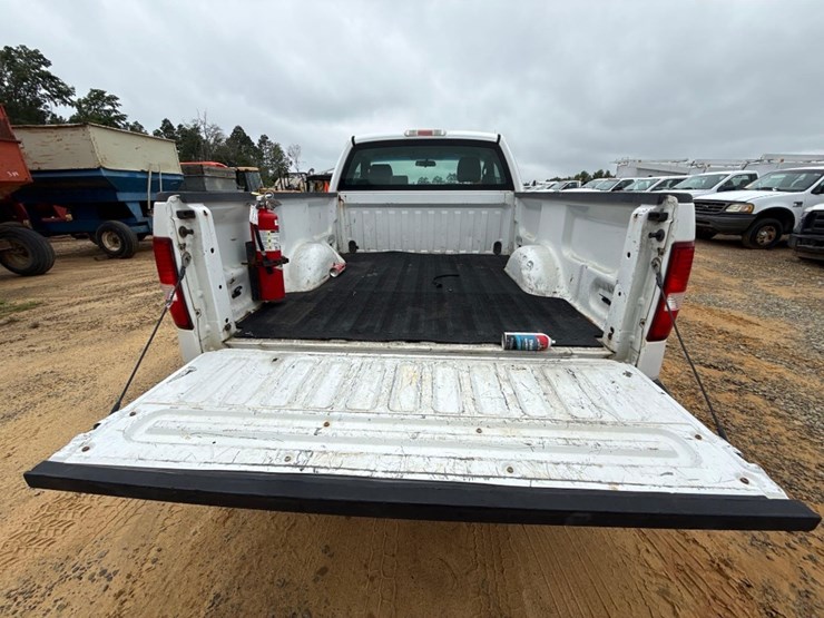 2007-ford-f150-xl-image-5