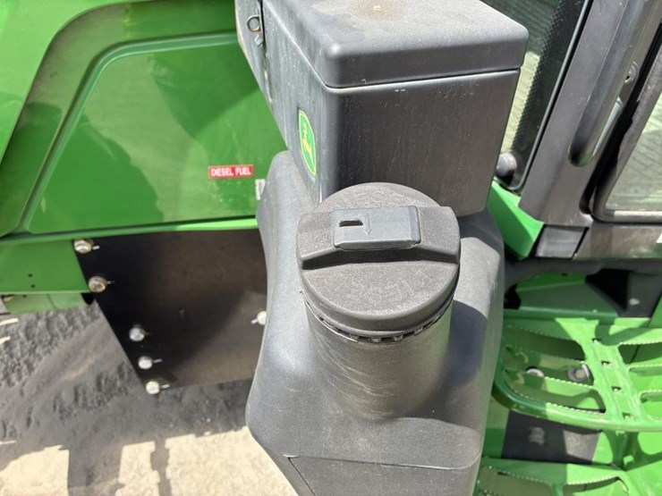 2016-john-deere-6130m-image-18