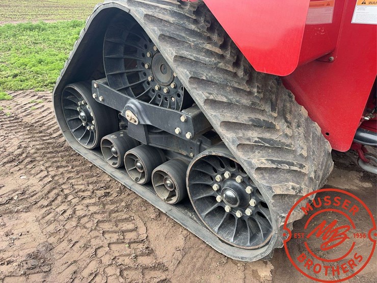2014-case-ih-550-image-28