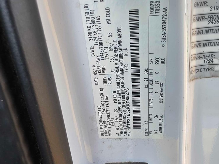 2019-ford-f150-image-16