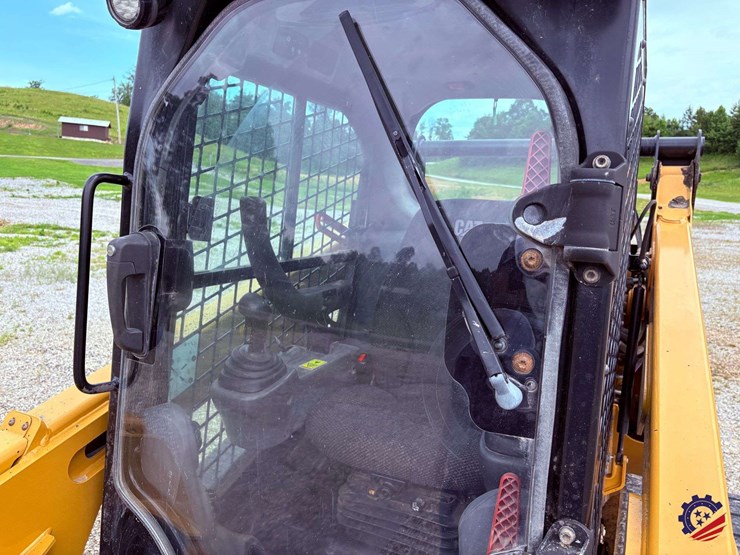 2018-cat-259-skid-steer-image-47