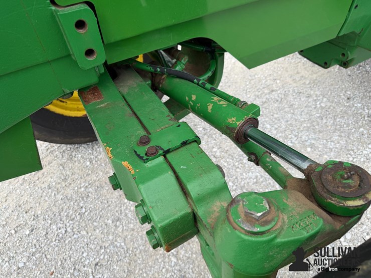 1996-john-deere-8300-image-14