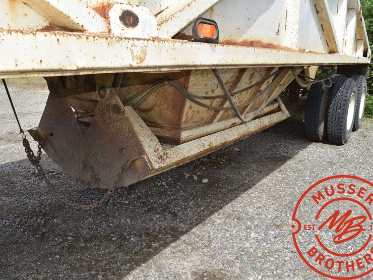 1980-clement-dump-trailer-image-13