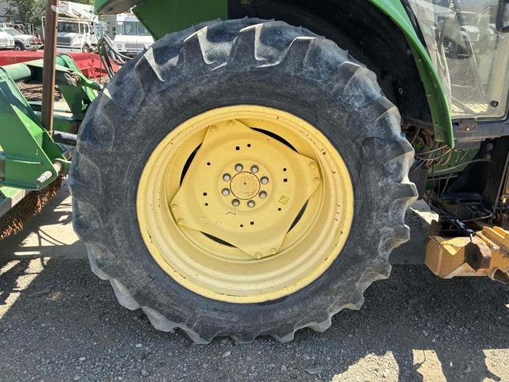 2009-john-deere-6230-image-14