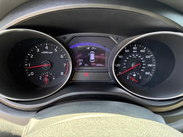 2021-kia-sedona-image-16