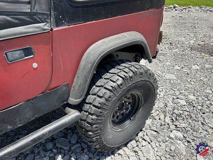 1994-jeep-wrangler-image-19