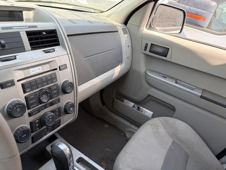 2008-ford-escape-hybrid-image-17