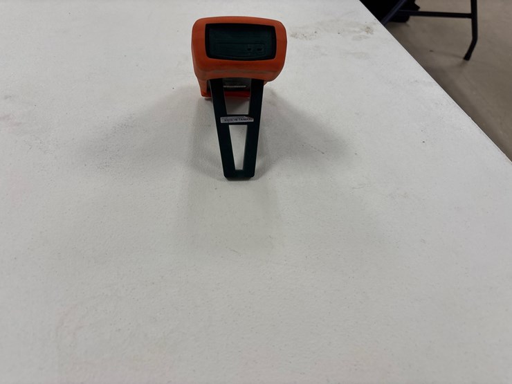 #4028-•-extech-type-k-thermometer-image-5