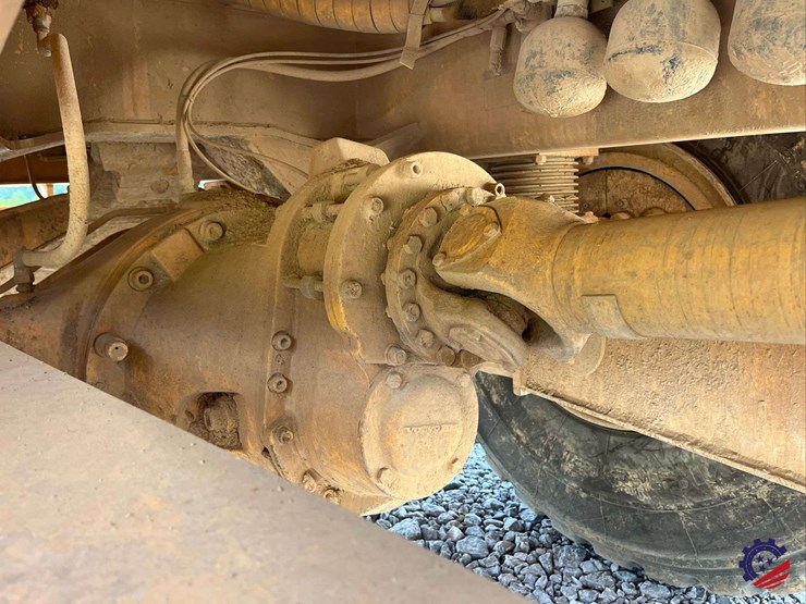 1997-volvo-a35c-image-42