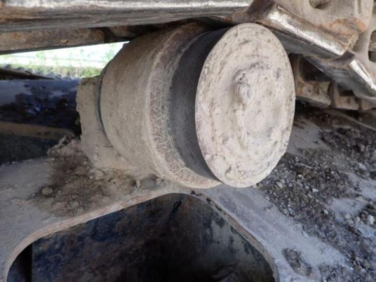2009-deere-270d-lc-image-54