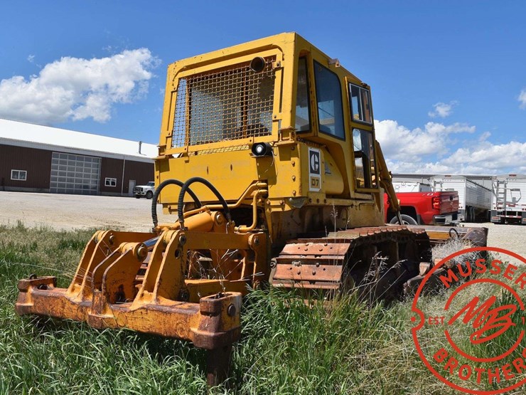 1978-komatsu-d65e-6-image-6
