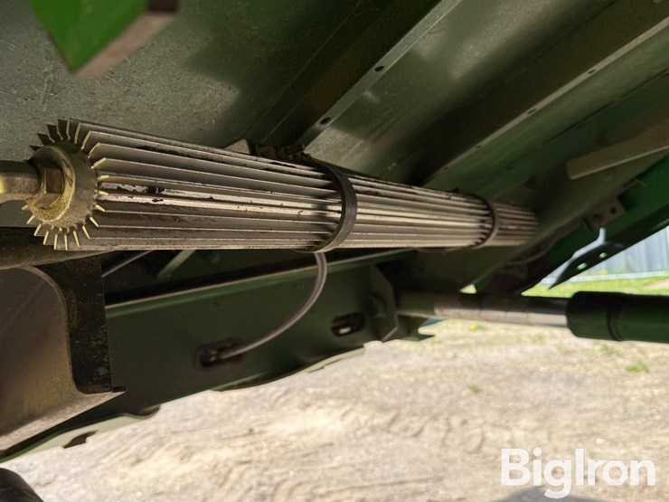 2004-john-deere-9560-sts-image-14