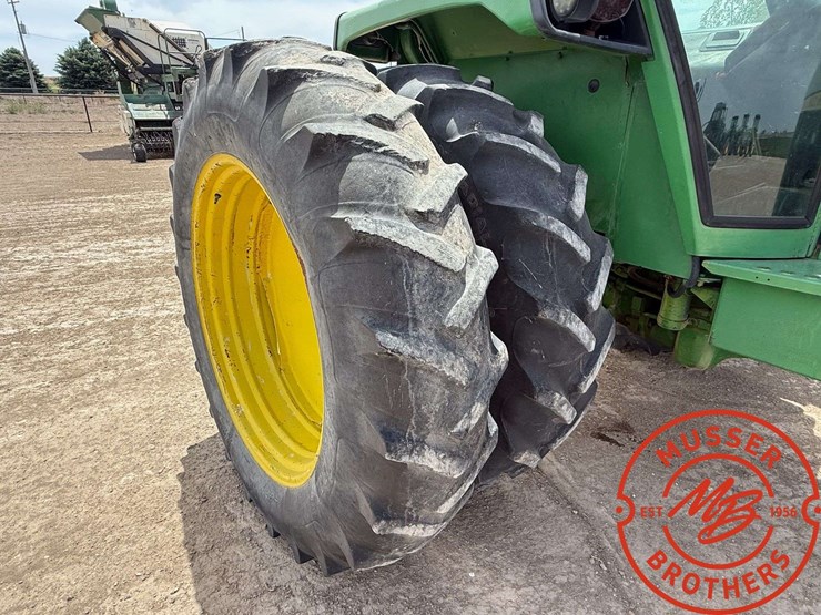 1975-john-deere-4030-image-12
