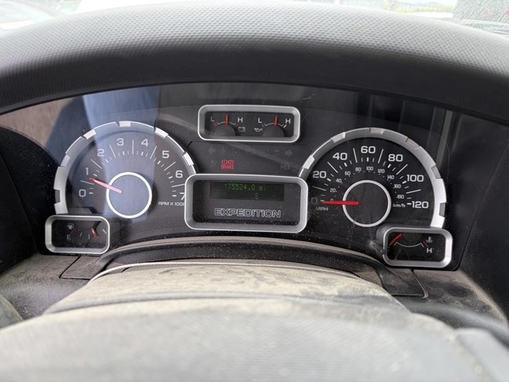2009-ford-expedition-el-xlt-image-16