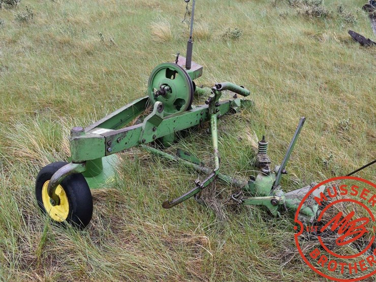 john-deere-38-image-3