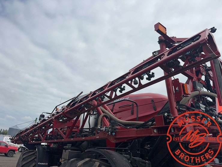 2023-case-ih-4450-image-24