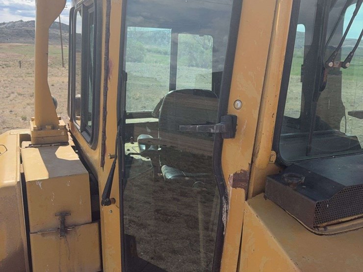 1986-caterpillar-d6h-image-37