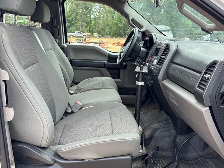 2018-ford-f250-image-11