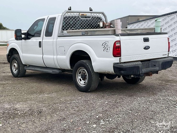 2013-ford-f250-image-4
