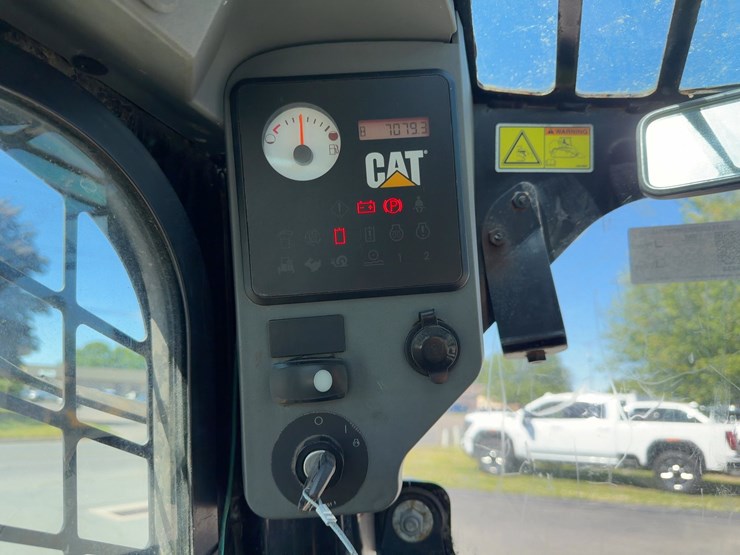 2007-caterpillar-277c-image-22