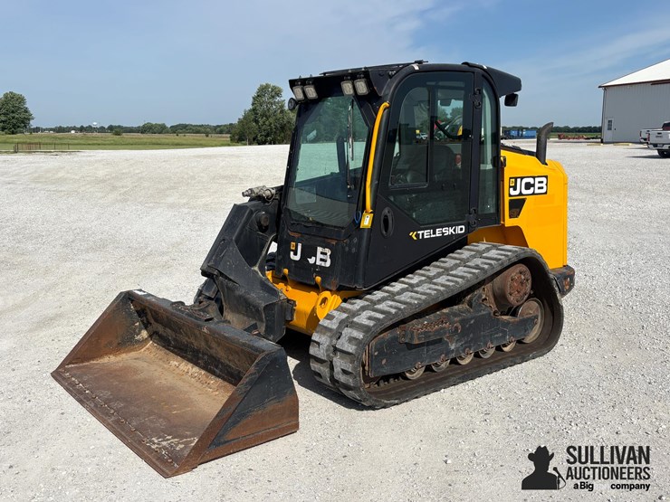 2022-jcb-3ts-8t-image-1
