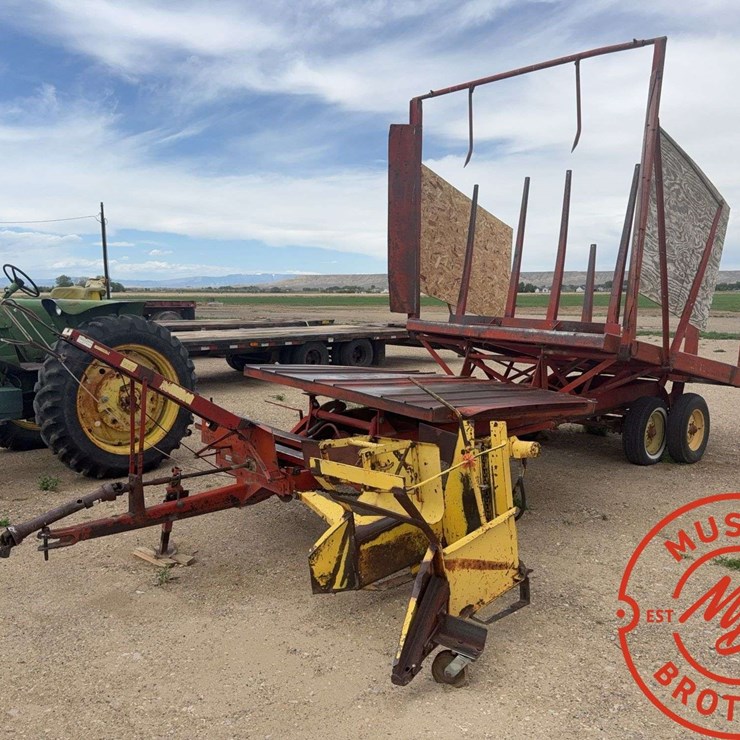 NEW HOLLAND 1030