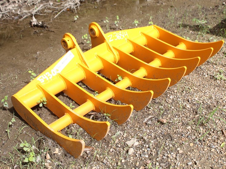 caterpillar-305-image-1